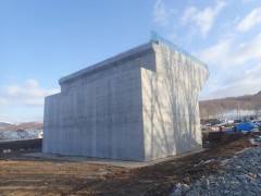 一般国道5号 仁木町 古別川橋橋台工事 3月-10