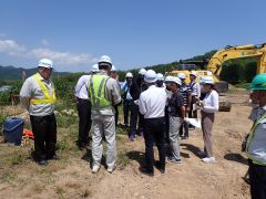 一般国道5号 仁木町 古別川橋橋台工事 6月-4