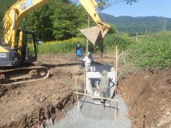 一般国道5号 仁木町 古別川橋橋台工事 8月-10