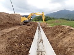 一般国道5号 仁木町 古別川橋橋台工事 8月-11